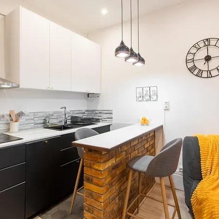 Appartement Cozy & Fully Equipped 5 Min Walk To Metro, Montparnasse Neighbourhood