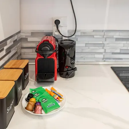 Cozy & Fully Equipped 5 Min Walk To Metro, Montparnasse Neighbourhood Appartement *
