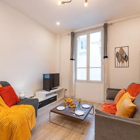 Apartment Cozy & Fully Equipped 5 Min Walk To Metro, Montparnasse Neighbourhood *