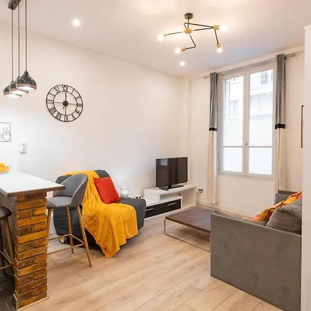 Apartment Cozy & Fully Equipped 5 Min Walk To Metro, Montparnasse Neighbourhood