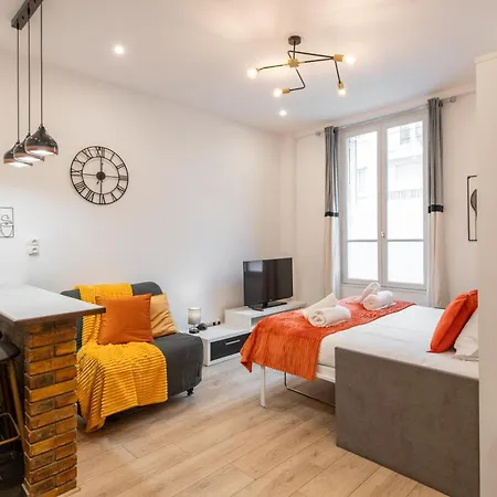 Apartment Cozy & Fully Equipped 5 Min Walk To Metro, Montparnasse Neighbourhood *
