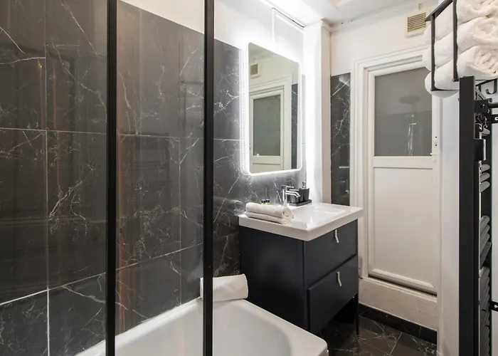Appartement Cozy & Fully Equipped 5 Min Walk To Metro, Montparnasse Neighbourhood