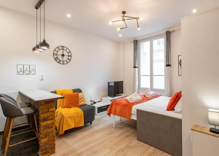 Appartement Cozy & Fully Equipped 5 Min Walk To Metro, Montparnasse Neighbourhood *