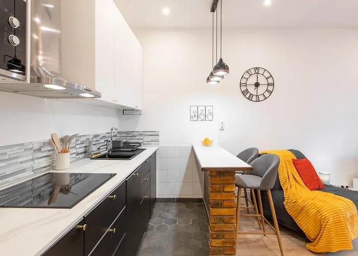 Cozy & Fully Equipped 5 Min Walk To Metro, Montparnasse Neighbourhood Parijs