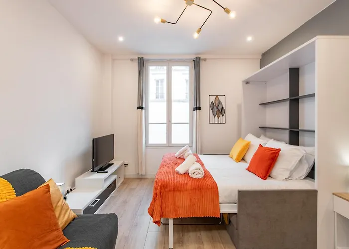 Appartement Cozy & Fully Equipped 5 Min Walk To Metro, Montparnasse Neighbourhood *